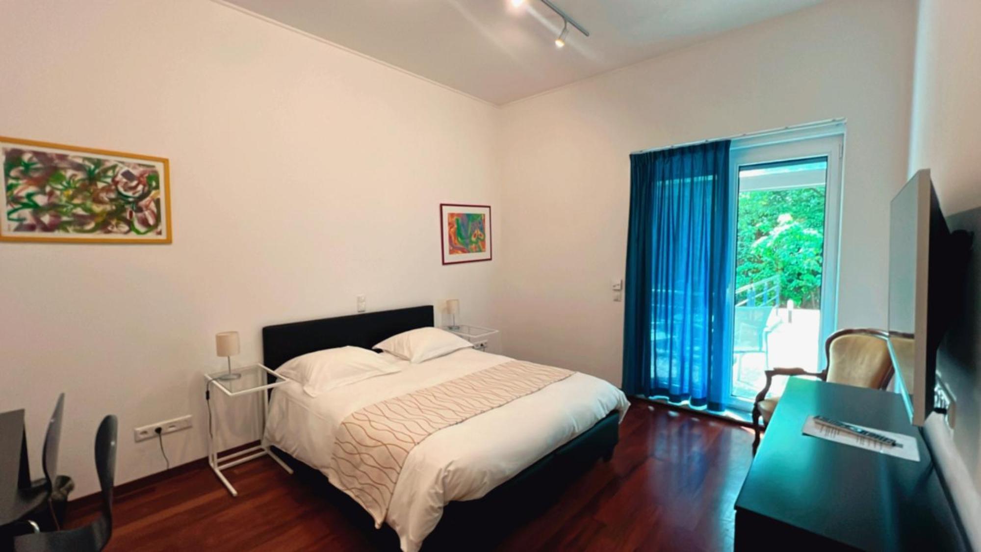 Domus 3*